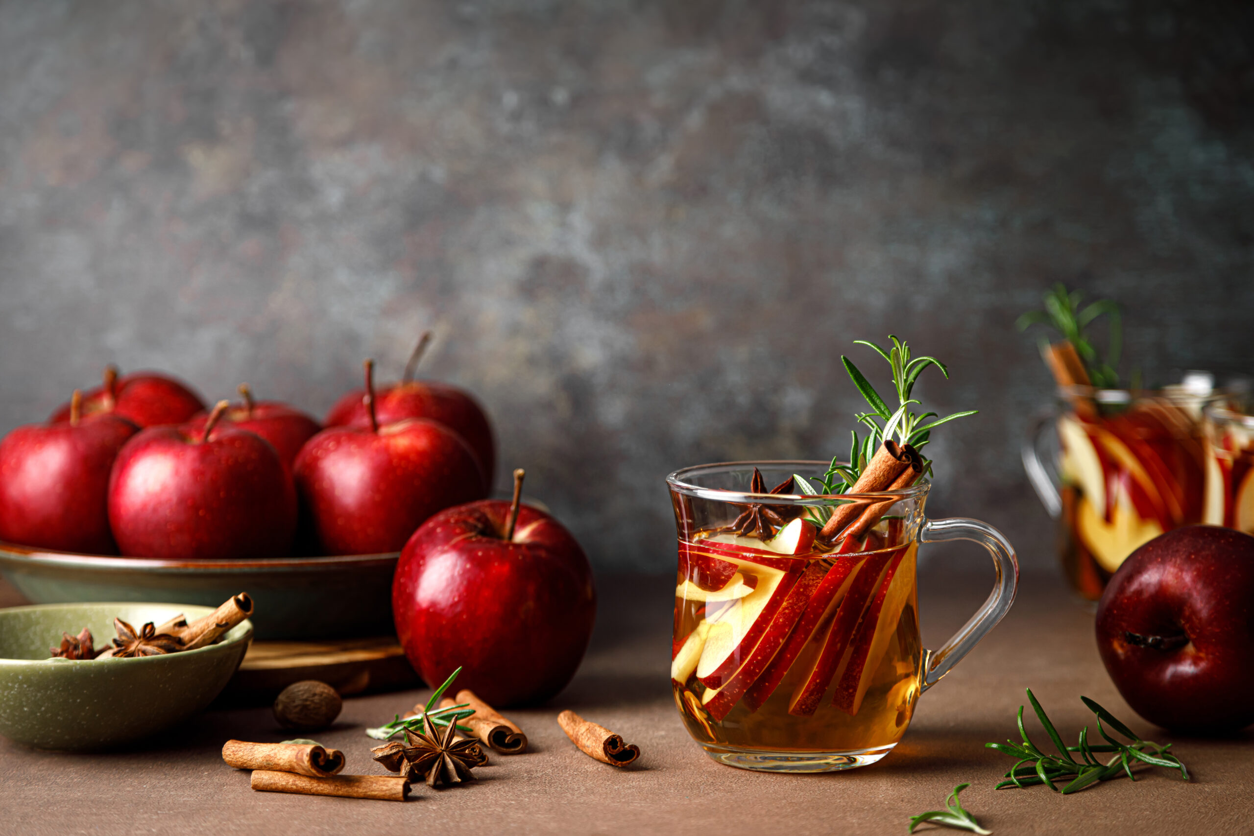 Cider with mulling spices