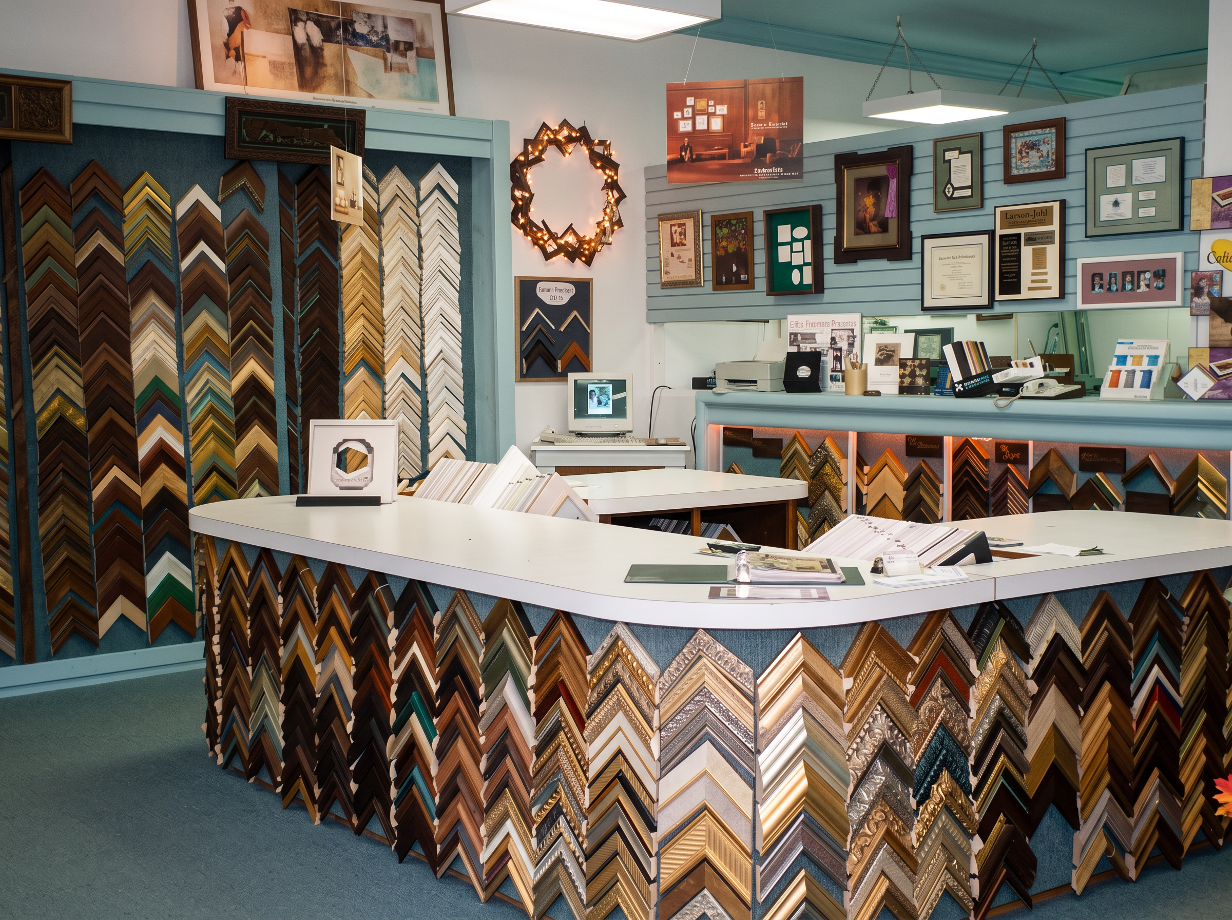 The frame design counter with frame border choices at the original frame depot store.